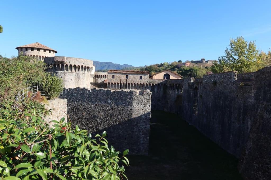 Ferienwohnung La Casa Di Loris Sarzana Exterior foto